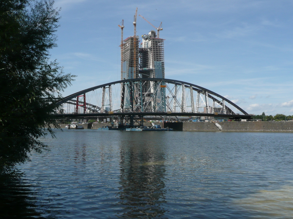 Osthafenbrücke Frankfurt/Main